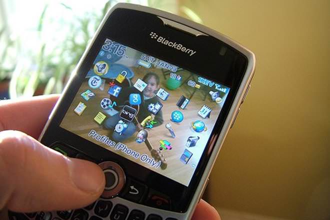 BlackBerry Curve 8330